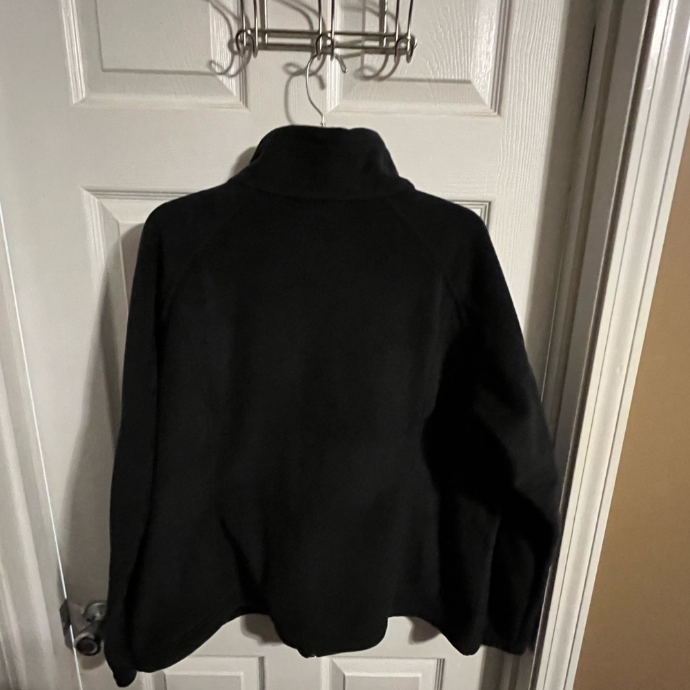 Columbia Midnight Black Fleece Jacket. Ladies size 2X. - Picture 4 of 6